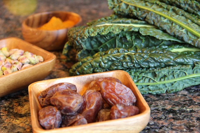 Ingredients for Curry Kale Balls
