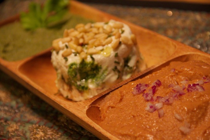 Vegan Dips & Cheese Tray