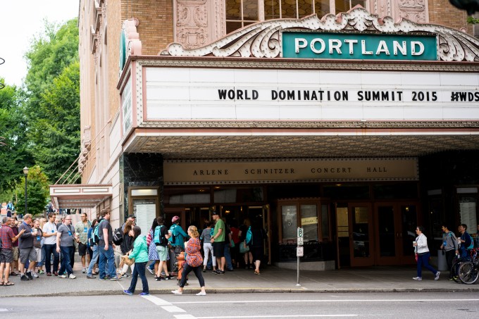 19481323710_879f700ff5_k